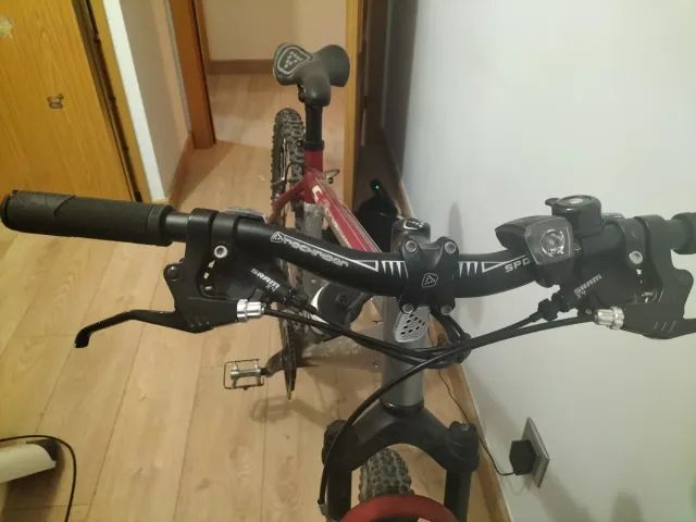 Bicicleta de montaña para adulto