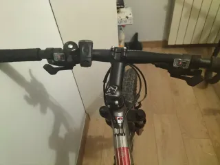 Bicicleta de montaña para adulto