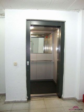 Garaje en venta en La Serna en Fuenlabrada