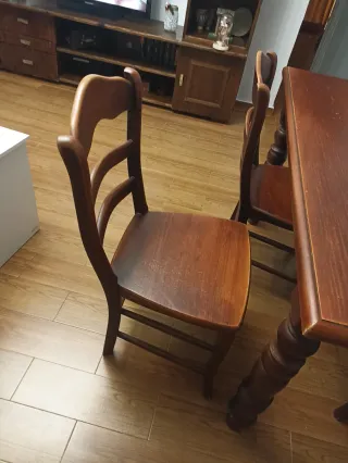 Mesa comedor de madera