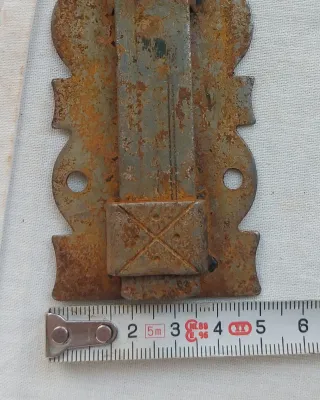 Pasador antiguo para puertas/ventanas