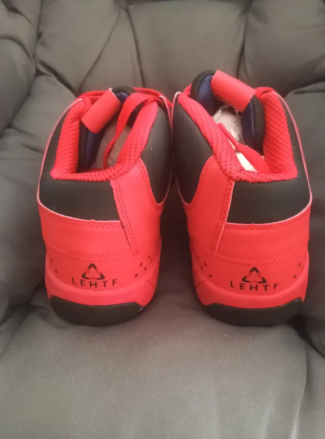 Zapatos Ciclismo LEHTF Rojo/Negro