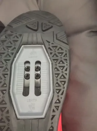 Zapatos Ciclismo LEHTF Rojo/Negro