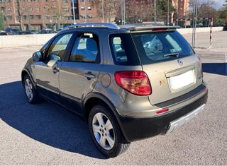 FIAT SEDICI 1.9 JTD 120CV 4x4 – 2007 – Distintivo