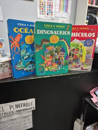 Libros Crea y Juega Océano, Dinosaurios, Vehículos