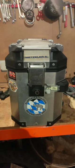 Maletas Givi Trekker Outback