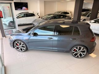Volkswagen Golf GTI Perf. Nacional