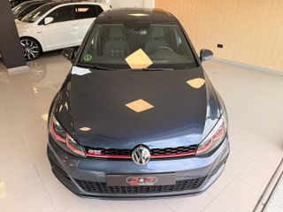Volkswagen Golf GTI Perf. Nacional