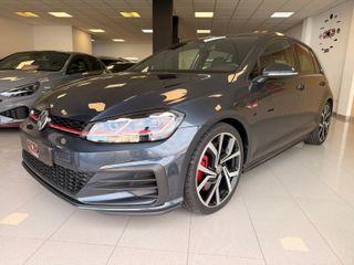 Volkswagen Golf GTI Perf. Nacional