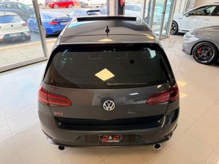 Volkswagen Golf GTI Perf. Nacional