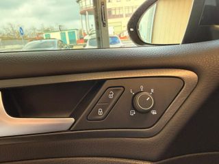 Volkswagen Golf GTI Perf. Nacional