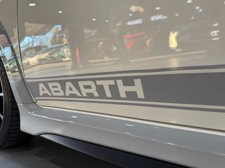 Fiat ABARTH 695 70 Aniversario 180cv