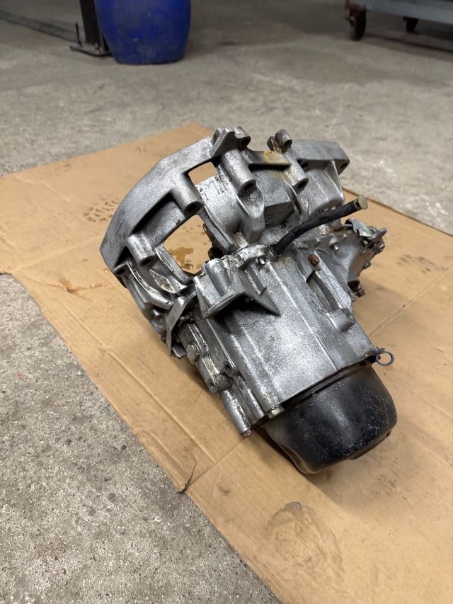 Caja de cambios Renault 5 GT Turbo jb3