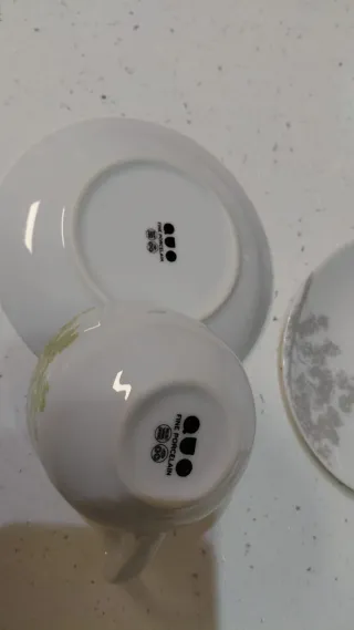 Juego 3 tazas de porcelana