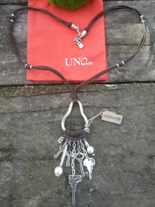 Collar Uno de 50