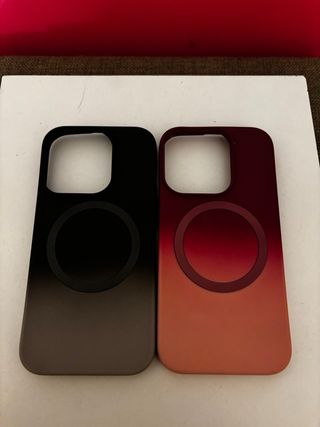 2 Cover iPhone 15 Rosa & Nera