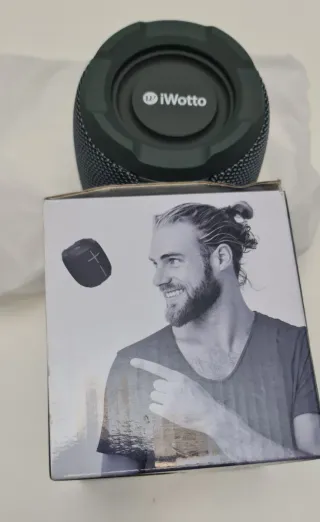 Altavoz Bluetooth iWotto 5W IPX6