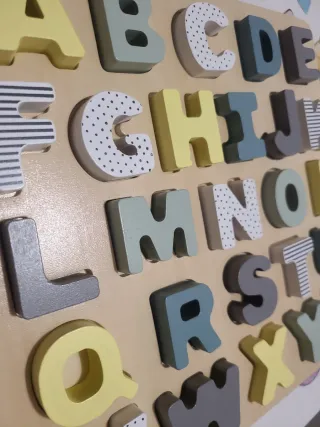Abecedario de madera para niños
