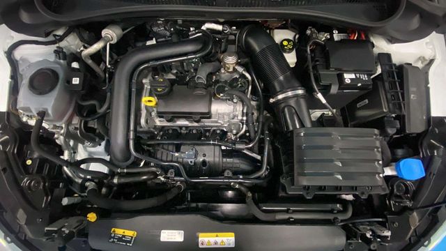 Volkswagen Polo 5 AÑOS GARANTÍA