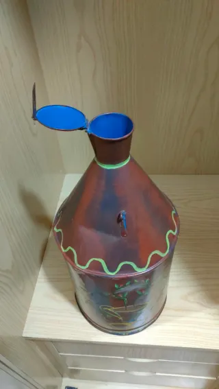 Aceitera Vintage de Chapa Pintada a Mano 640513971