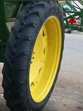 Rueda Estrecha Tractor