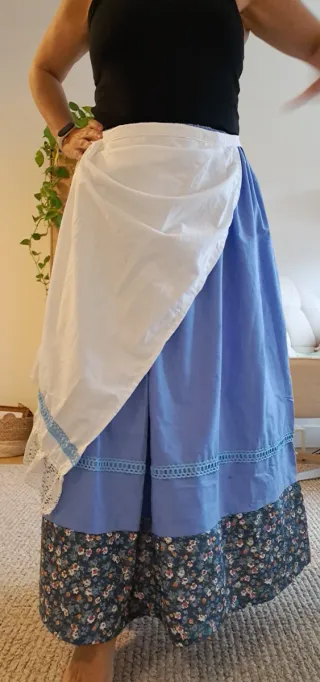 Falda 95cm y delantal casera,regional,aldeana,nesk
