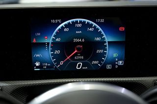 Mercedes Clase A MERCEDES-BENZ  A 180 d