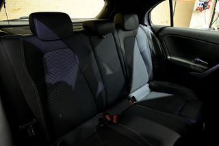 Mercedes Clase A MERCEDES-BENZ  A 180 d