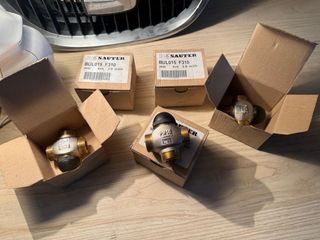 Válvula Sauter 3 vías DN15