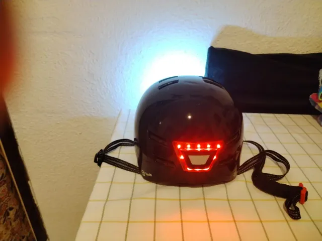 Casco de bicicleta negro