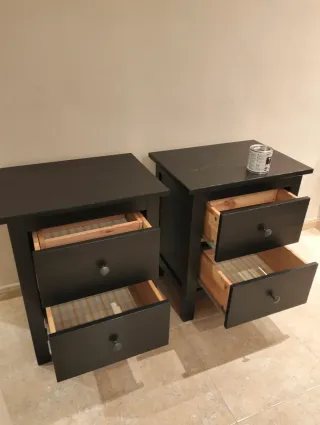 Cajonera/Mesita de Noche Negra