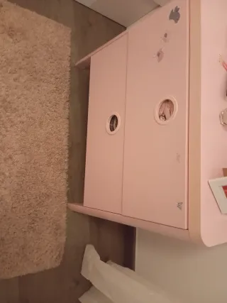 Armario y cómoda infantil niña rosa