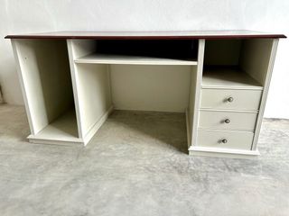 VENDITA URGENTE!! Scrivania Vintage in Legno