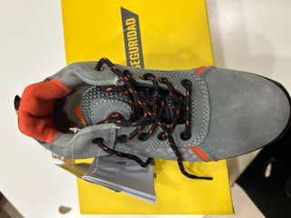 Zapato de seguridad Pardes gris y naranja