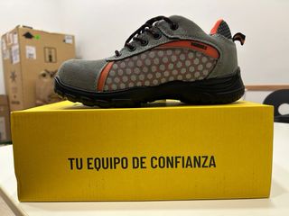 Zapato de seguridad Pardes gris y naranja