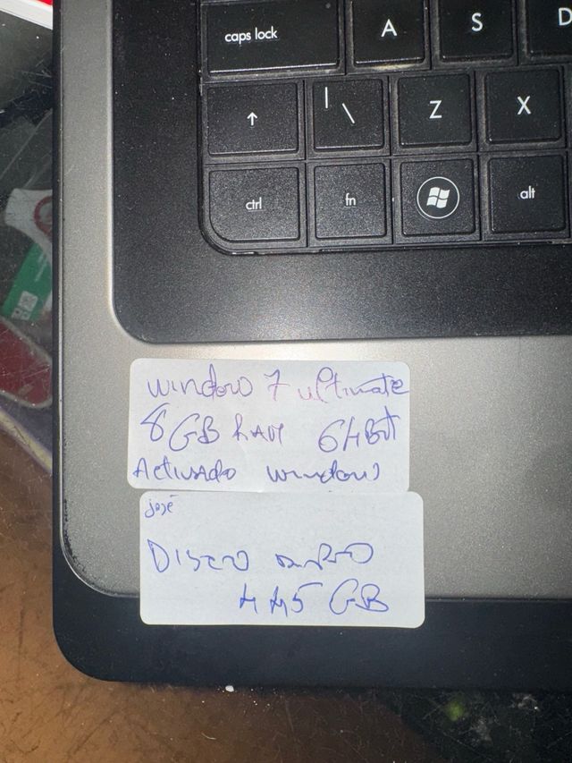 Portátil Intel Core i3 con Windows 7