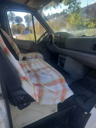 Mercedes-Benz 312 2000