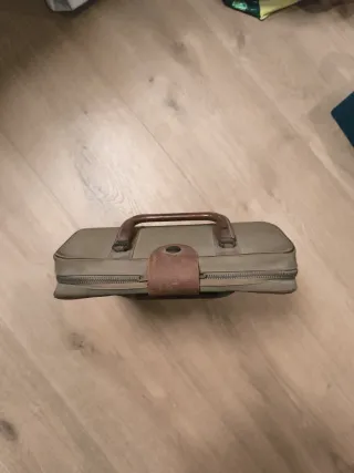 Máquina de escribir Hispano Olivetti