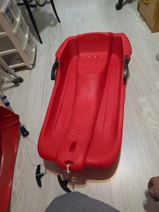 Trineo de Nieve Rojo 2 piezas los dos por 25€