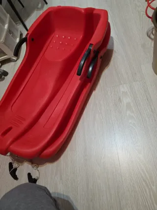 Trineo de Nieve Rojo 2 piezas los dos por 25€