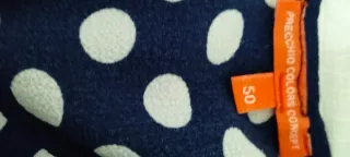 Mono largo de lunares