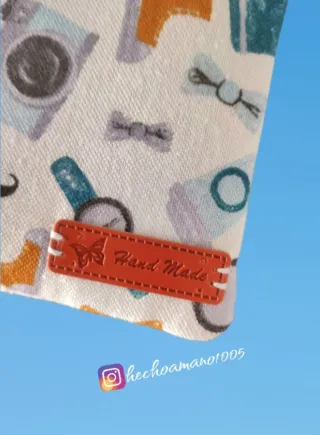 Funda literaria tamaño "M"