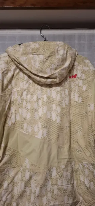 Anorak mujer estampado verde