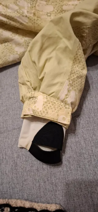 Anorak mujer estampado verde