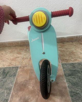 Bicicleta equilibrio Janod estilo Scooter