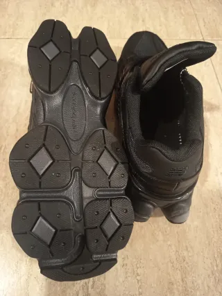 Zapatillas New Balance 9060 Negras Cuero