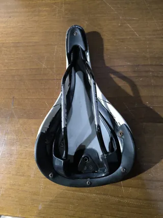 Sillín Uza Cruss Woman Blanco