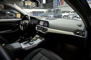 BMW Serie 3   320d Auto.