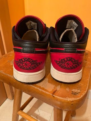 Nike Air Jordan 1 Bred Low