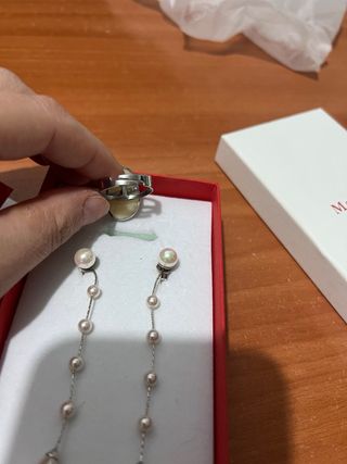 Conjunto de pendientes Rosa Clará y anillo